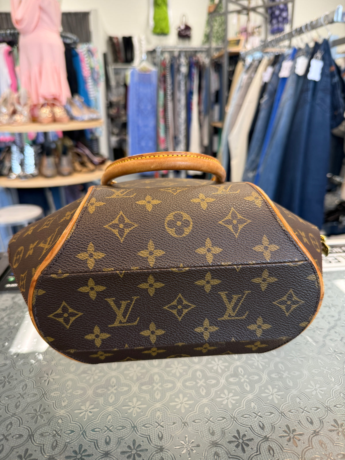 ELLIPSE LOUIS VUITTON MONOGRAM PM