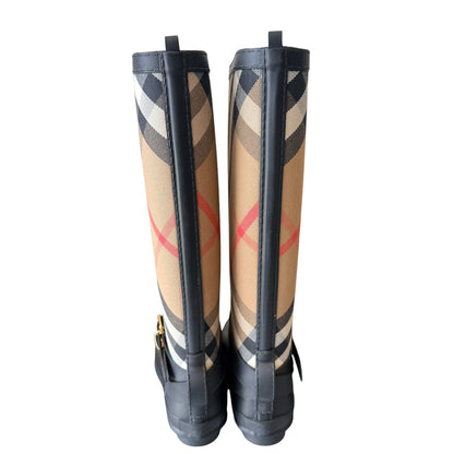 BOOTS BURBERRY PLAID 7