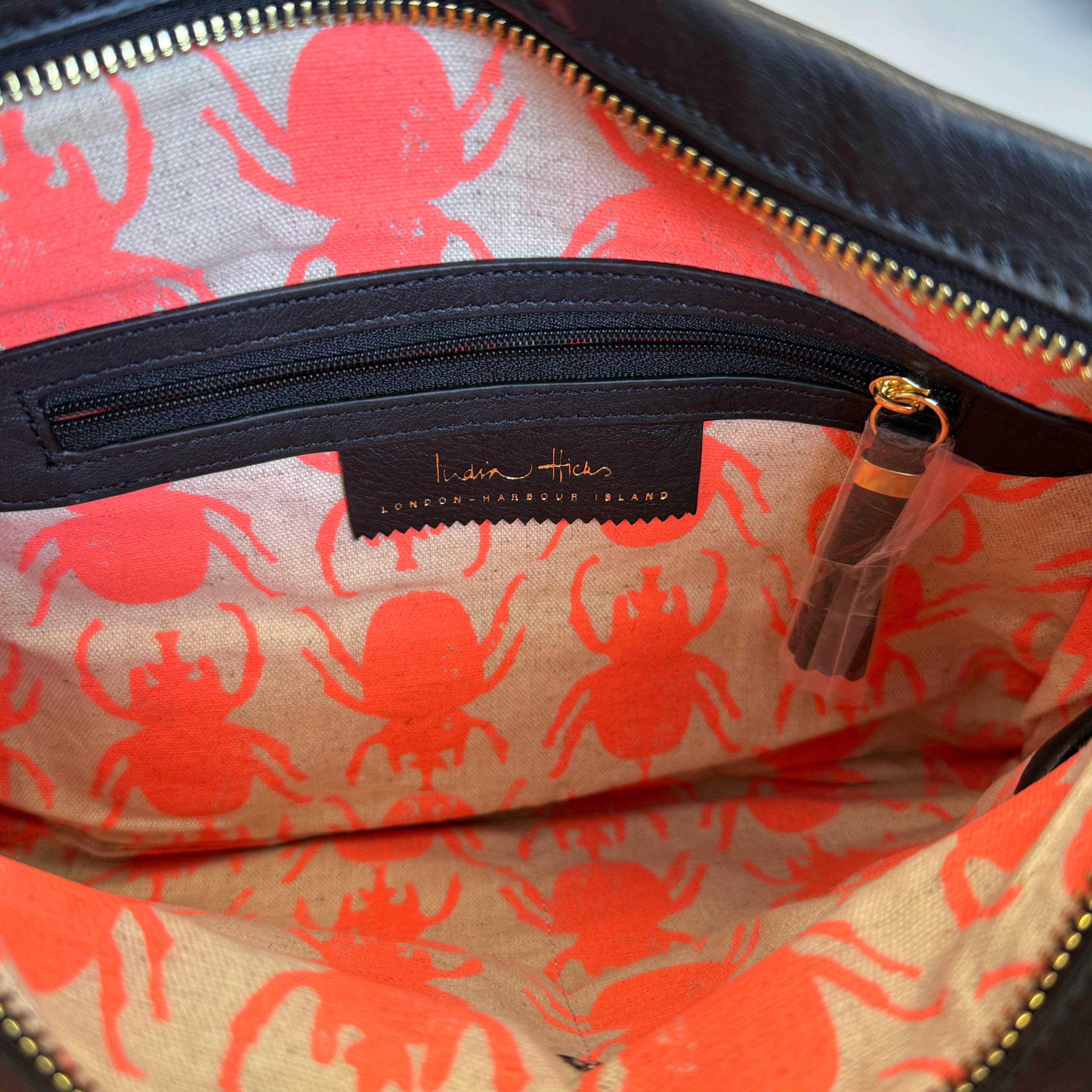 CLUTCH INDIA HICKS BLACK O/S