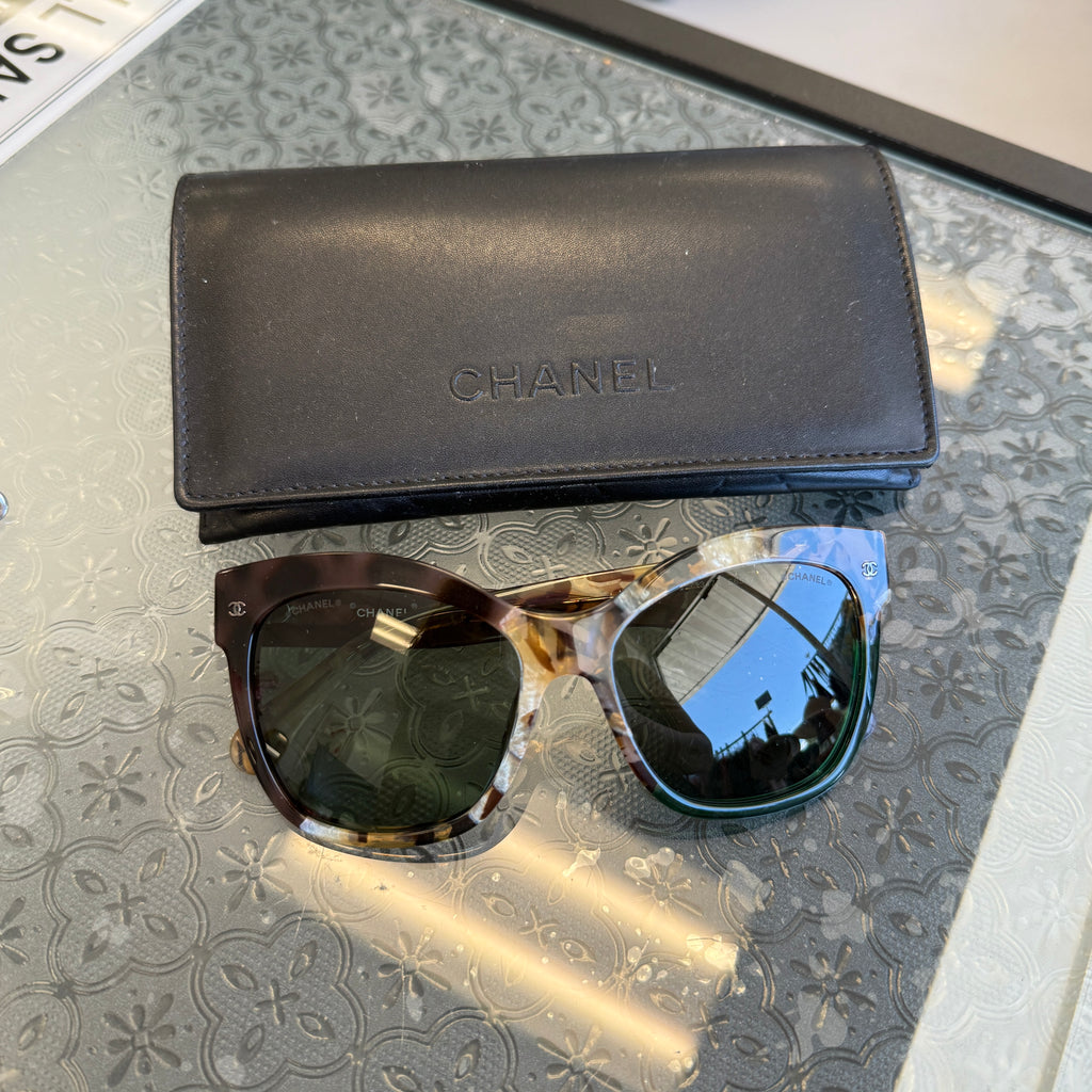 SUNGLASSES CHANEL BROWN O/S