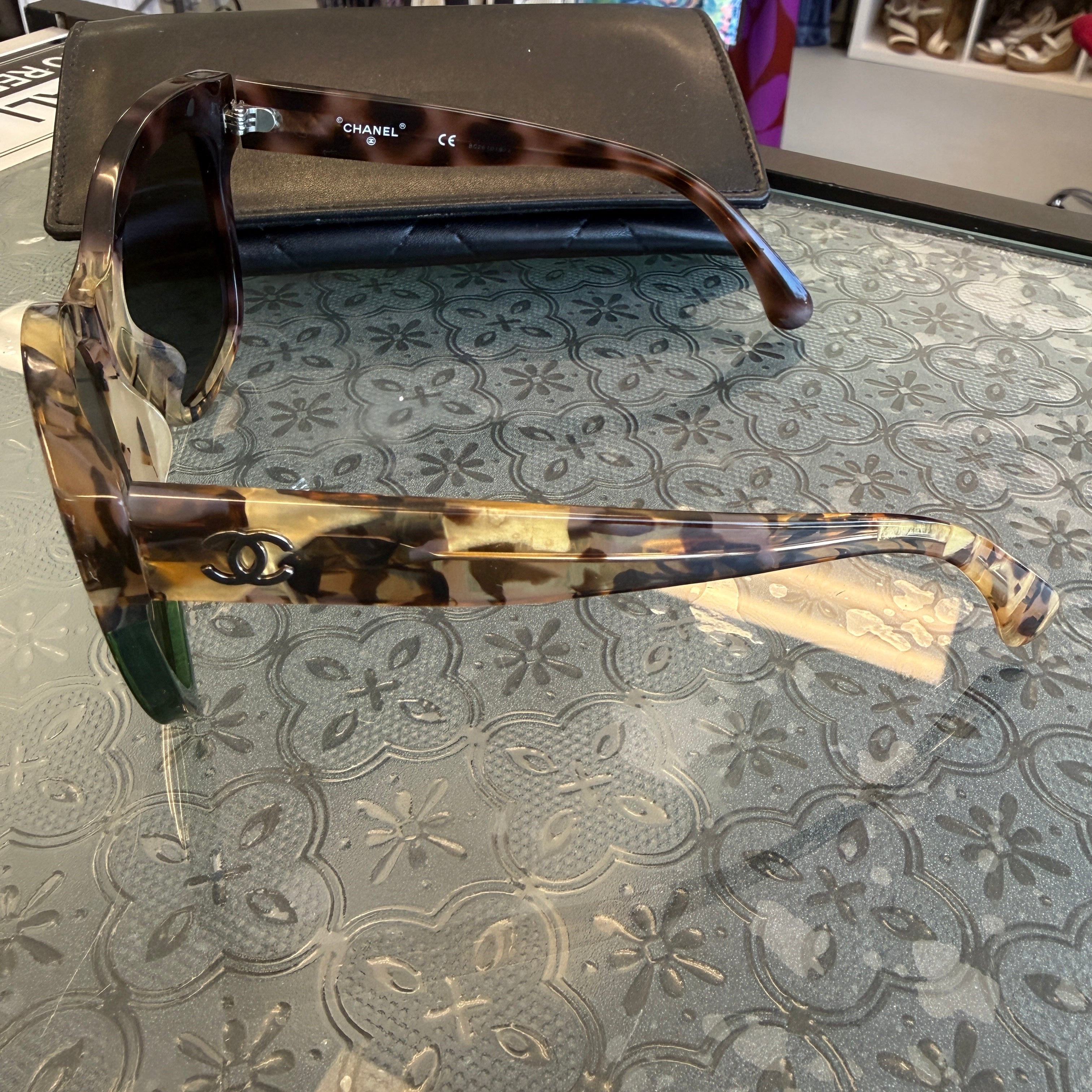 SUNGLASSES CHANEL BROWN O/S