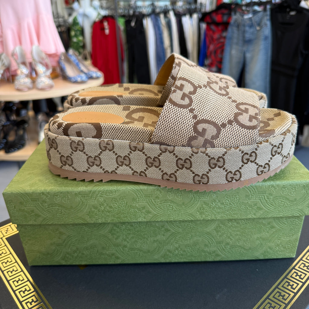 SLIDES GUCCI BEIGE 38.5 US 8