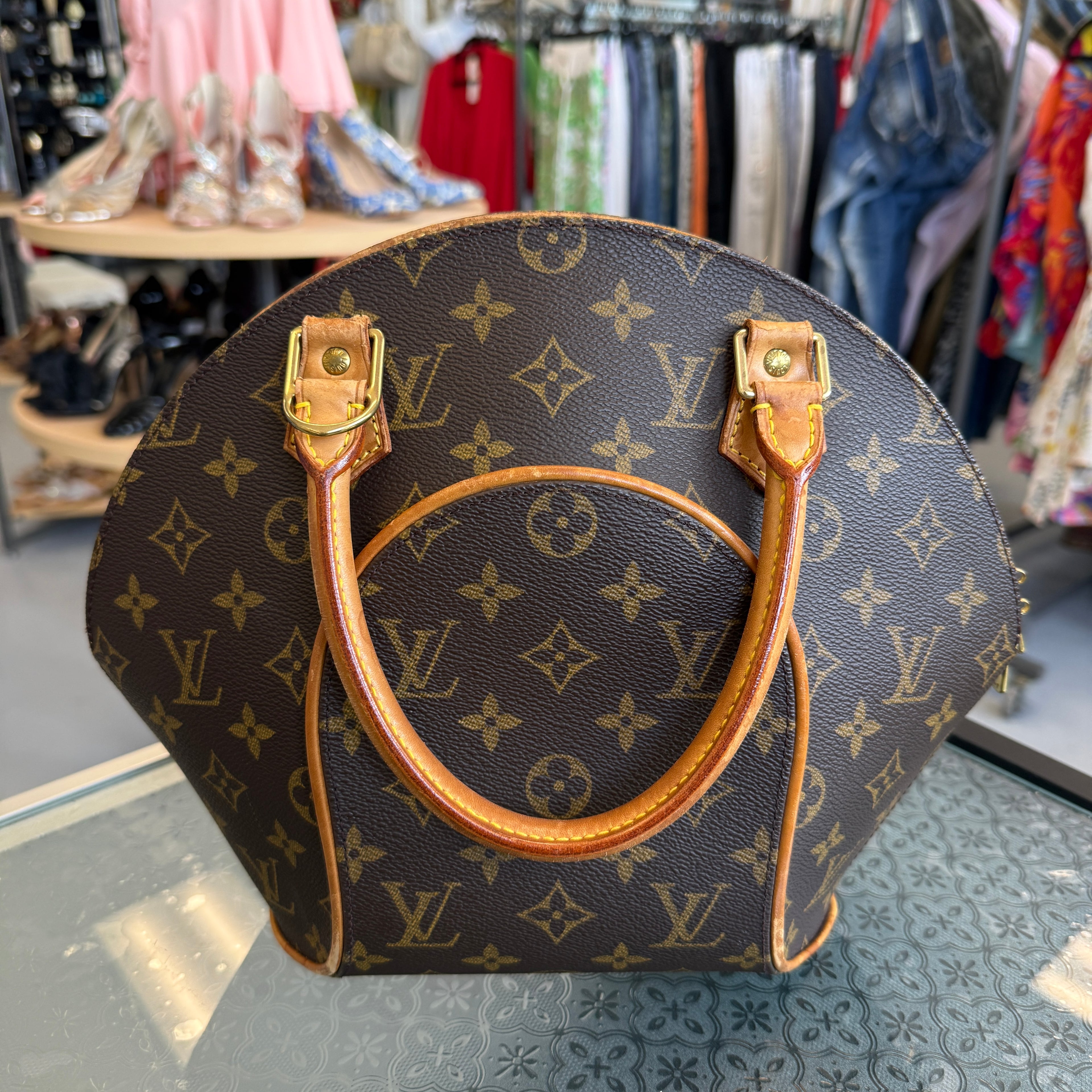 ELLIPSE PM  LOUIS VUITTON MONOGRAM PM